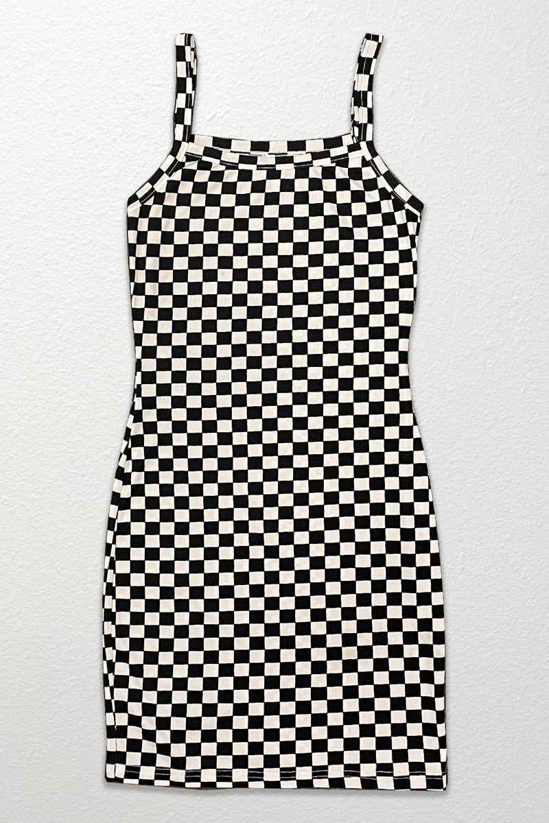 Checkered Ribbed Knit Midi Dresshttps